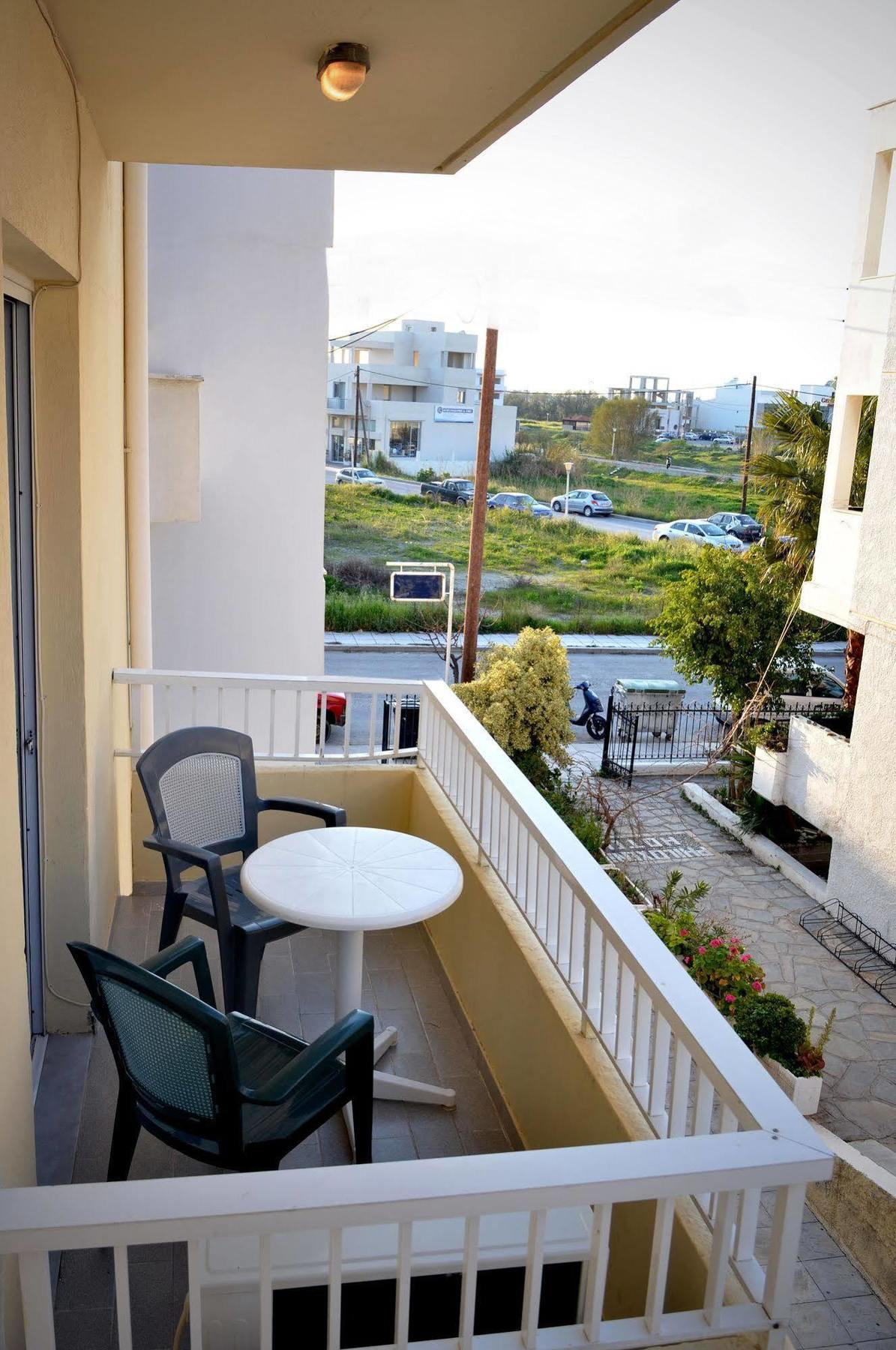 Manias Apartments Kos Town Exterior photo